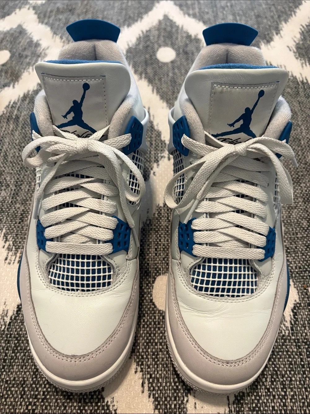 Air Jordan 4 Retro Military Blue